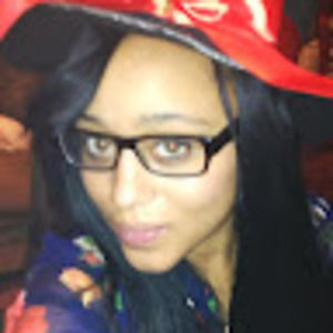 Meet your Posher, Ebony